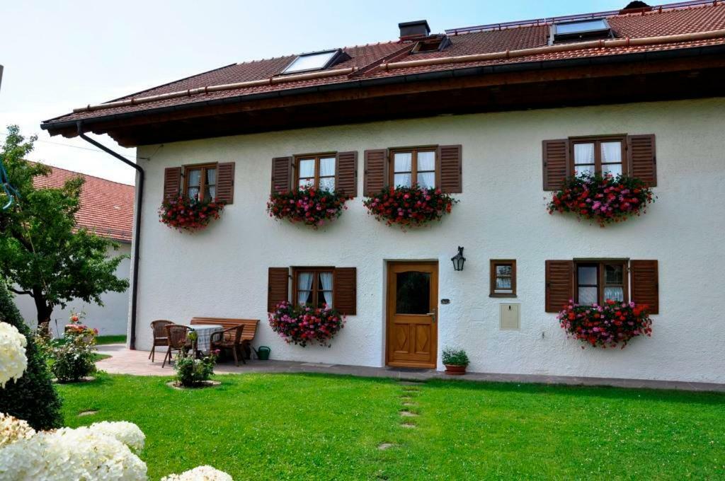 Apartment Gaestehaus Walser Unterbrunn
